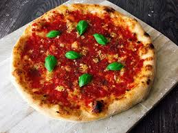 Marinara pizza